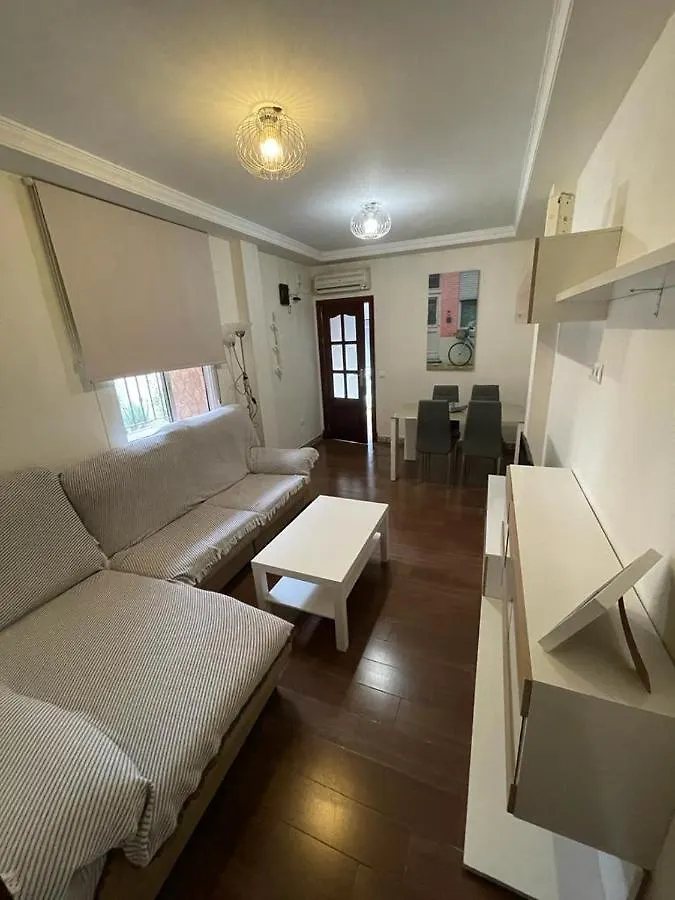 Mariniguez Apartament. 헤레스 펜션